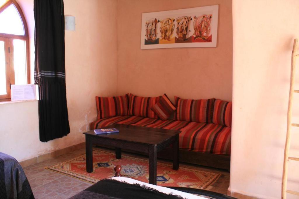 Riad Eucalyptus Есувейра Екстериор снимка