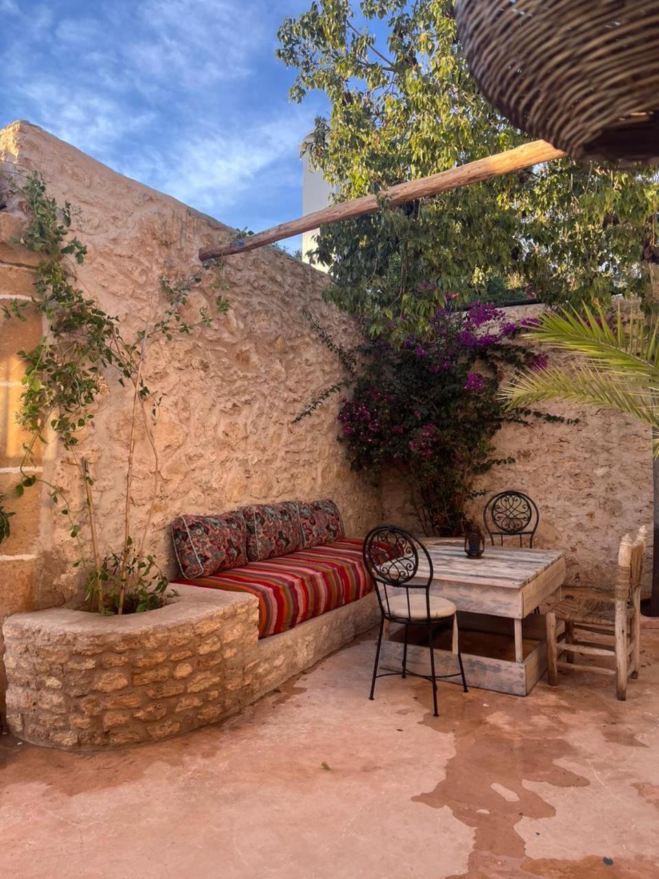 Riad Eucalyptus Есувейра Екстериор снимка