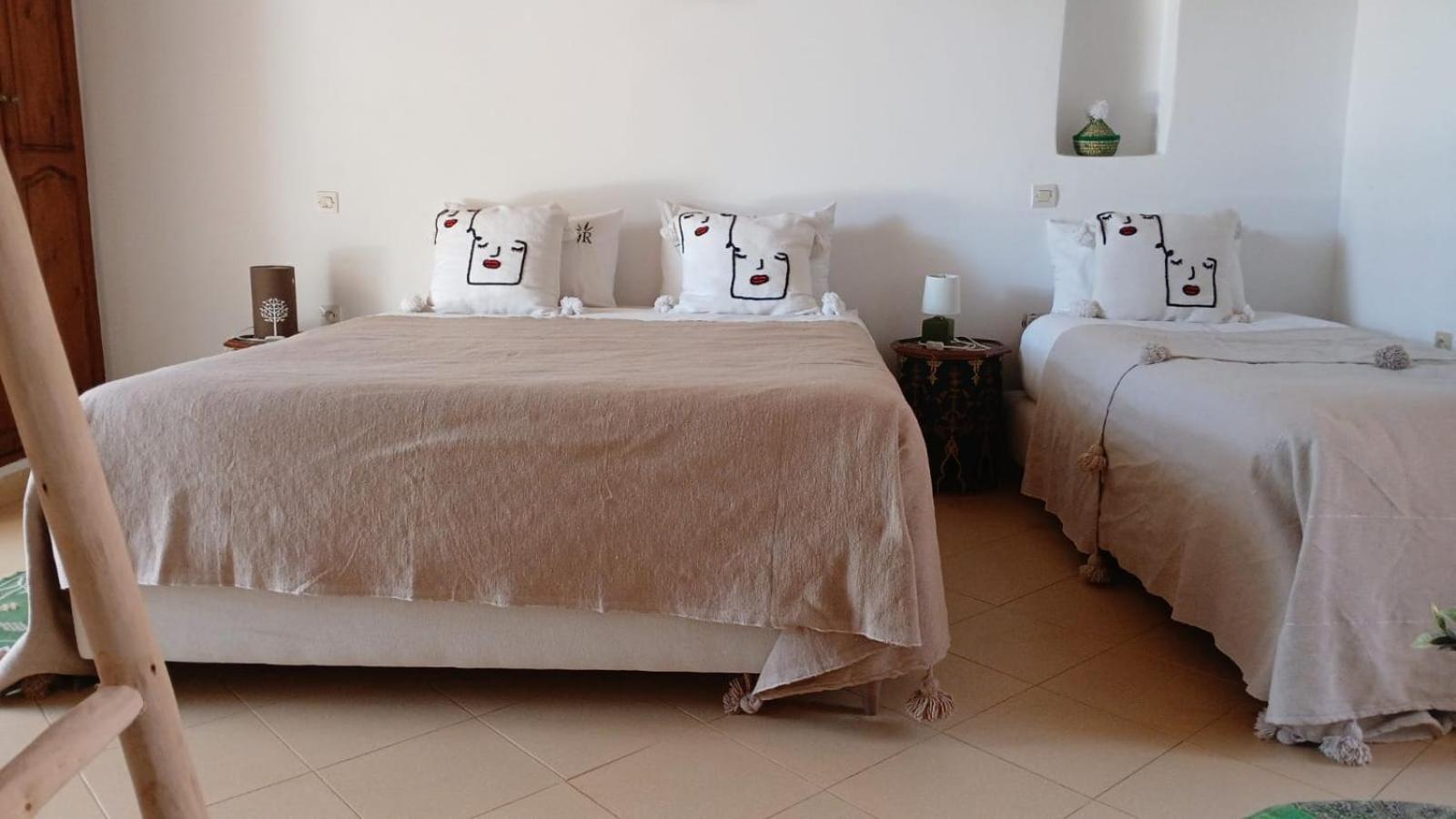 Riad Eucalyptus Есувейра Екстериор снимка